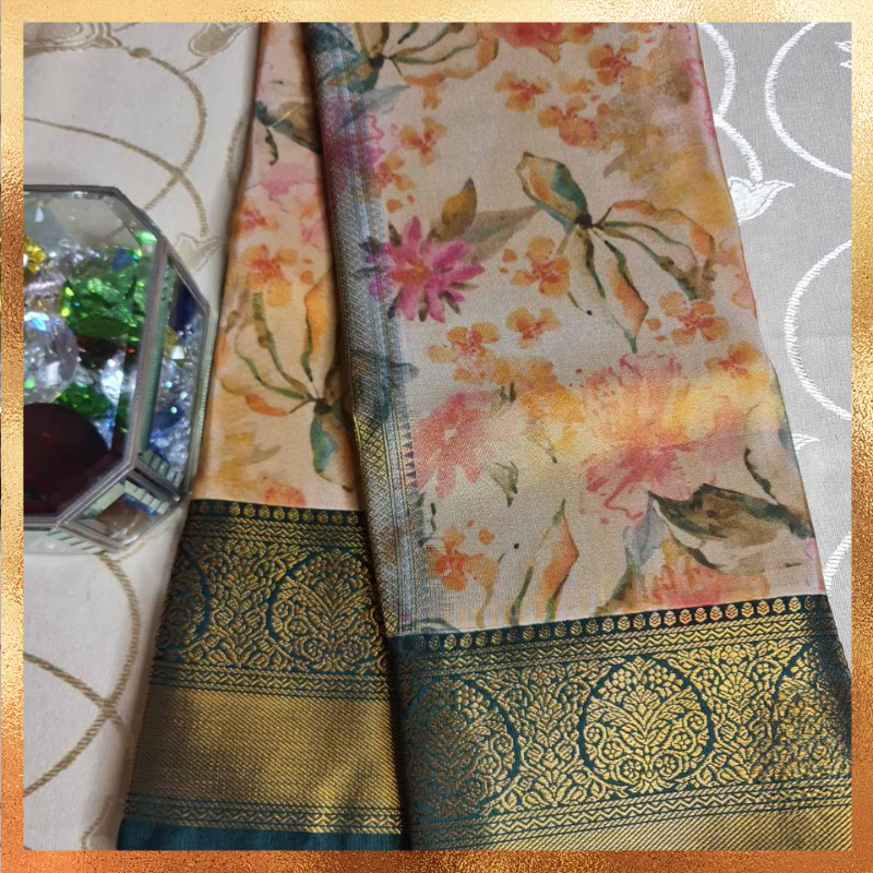 Bridal Kanjivaram golden hue dual tone saree with datk green boder & golden zari. Perfect for weddings & festive wear. Handpicked collection at The Saree Mahal