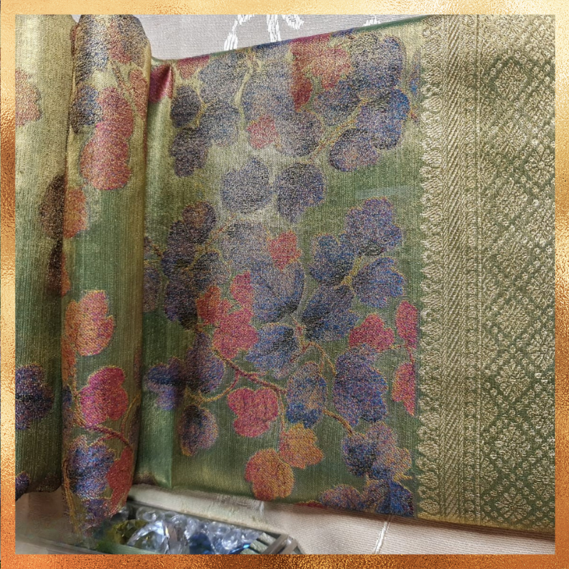 Elegant Bridal green Kanjivaram with golden zari. Perfect for weddings & festive wear. Handpicked collection at The Saree Mahal