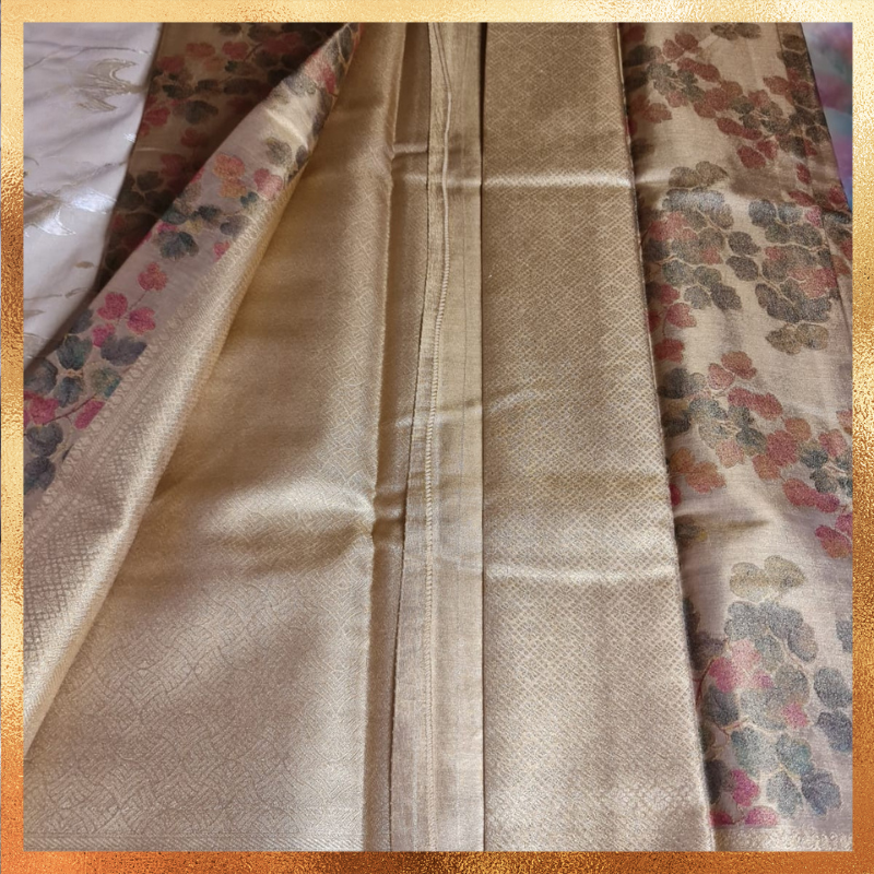 Elegant Bridal Kanjivaram gold saree with golden zari. Perfect for weddings & festive wear. Handpicked collection at The Saree Mahal