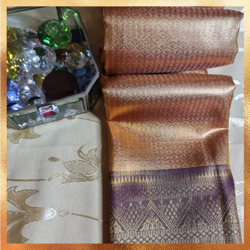 Bridal Kanjivaram Saree in Gold Copper with Zari