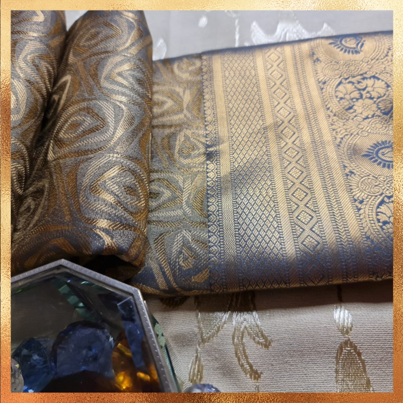 Bridal Kanjivaram Saree in Lavendar Color Body with Golden Rose Jacquard Weave