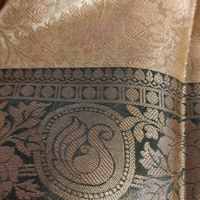 Intricately woven Gold Organza Saree with Dark Green Brocade Border – Elegant Drape