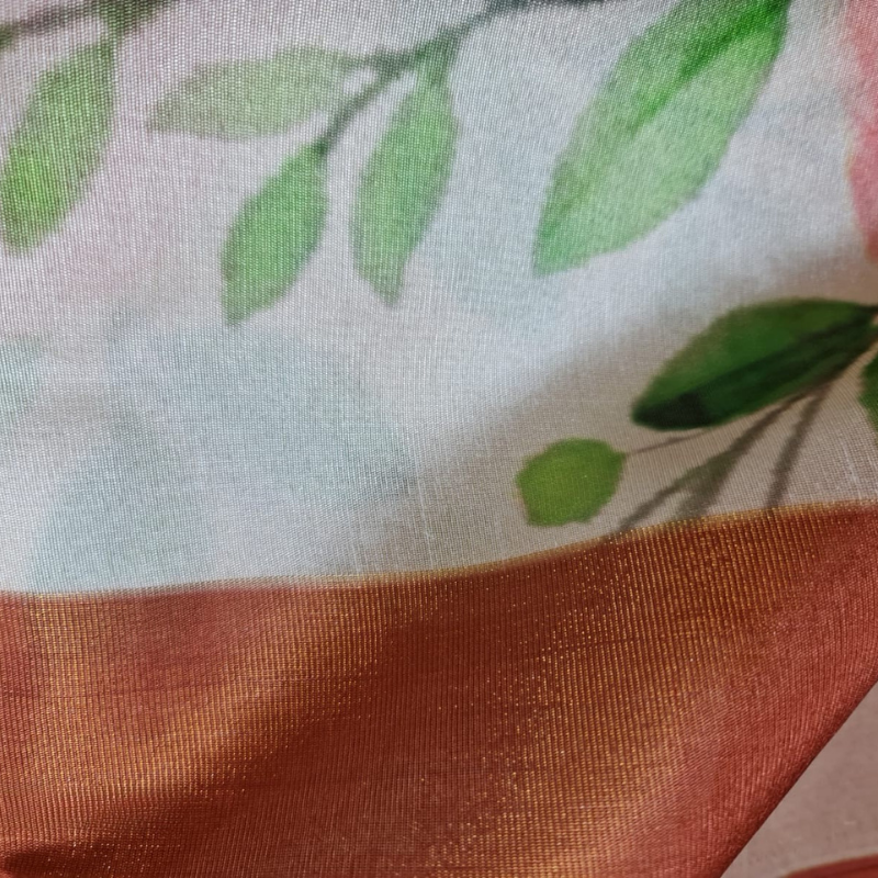 Kosa Silk (TSM KSD001) : Rust & Ivory Rose Bloom