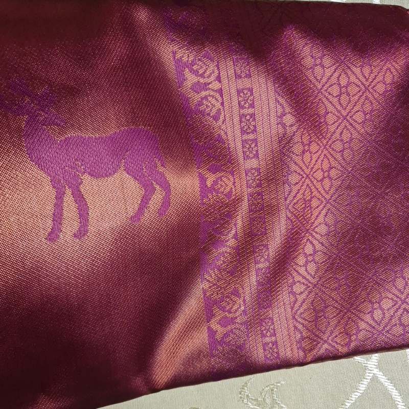 Soft Silk (TSM SS012) : Magenta Copper Jacquard