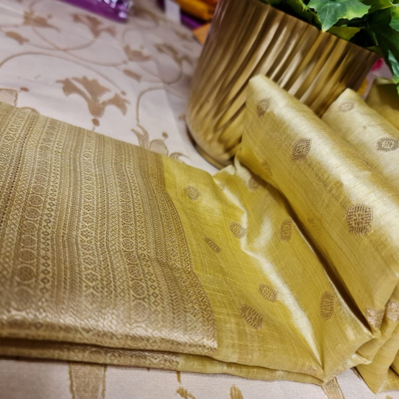 Champagne Tussar silk saree with natural shine & sheen, zari border-Elegant & Lightweight