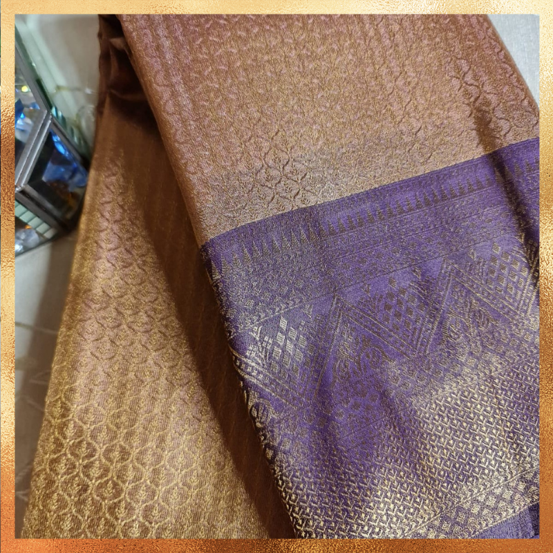 Bridal Kanjivaram Saree in Gold Copper with Zari 