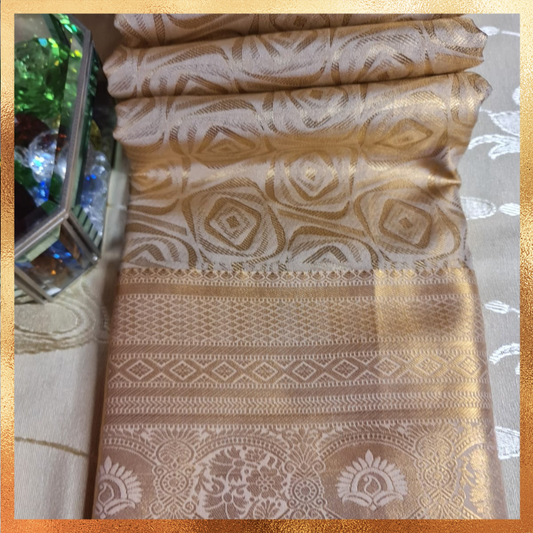 Bridal Kanjivaram Saree in Gold Body with Rose Jacquard Weave 